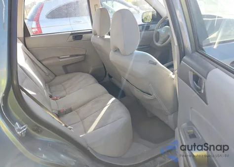 2009 Subaru Forester 2.5X z USA, uszkodzony, nr VIN JF2SH61609H780170